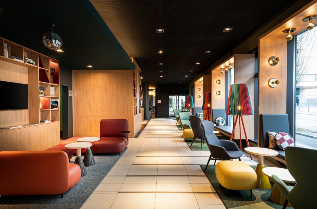 Holiday Inn Zurich - Messe by IHG