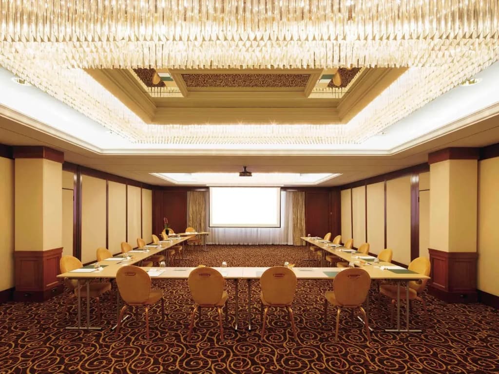 Mövenpick Hotel Geneva