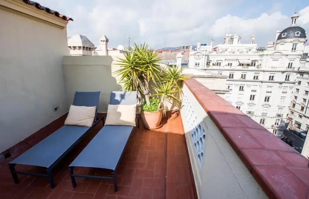 C211 Barcelona Apartments
