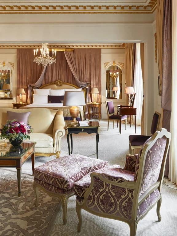 Hotel Plaza Athenee