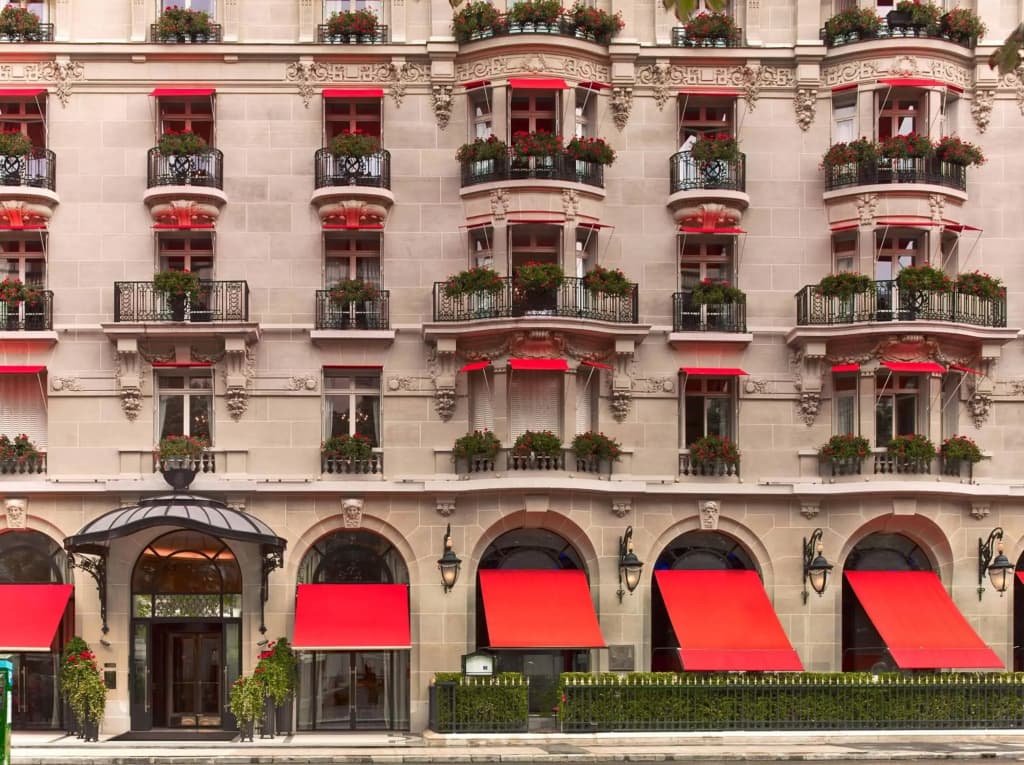Hotel Plaza Athenee