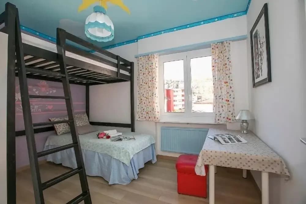 Fashion Apartment