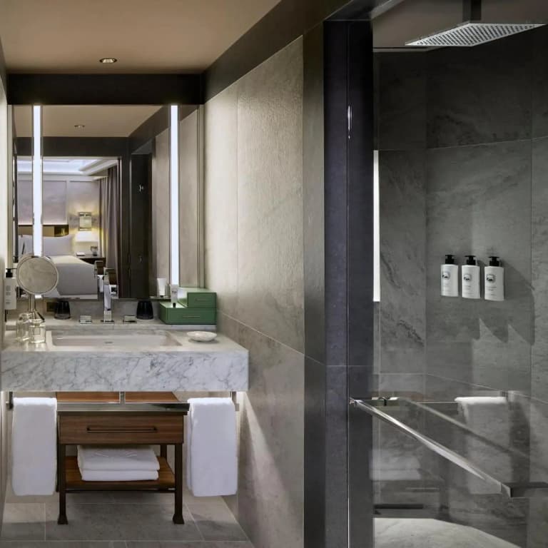 Mandarin Oriental Savoy, Zurich