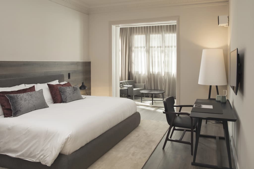 Casagrand Luxury Apartments Barcelona
