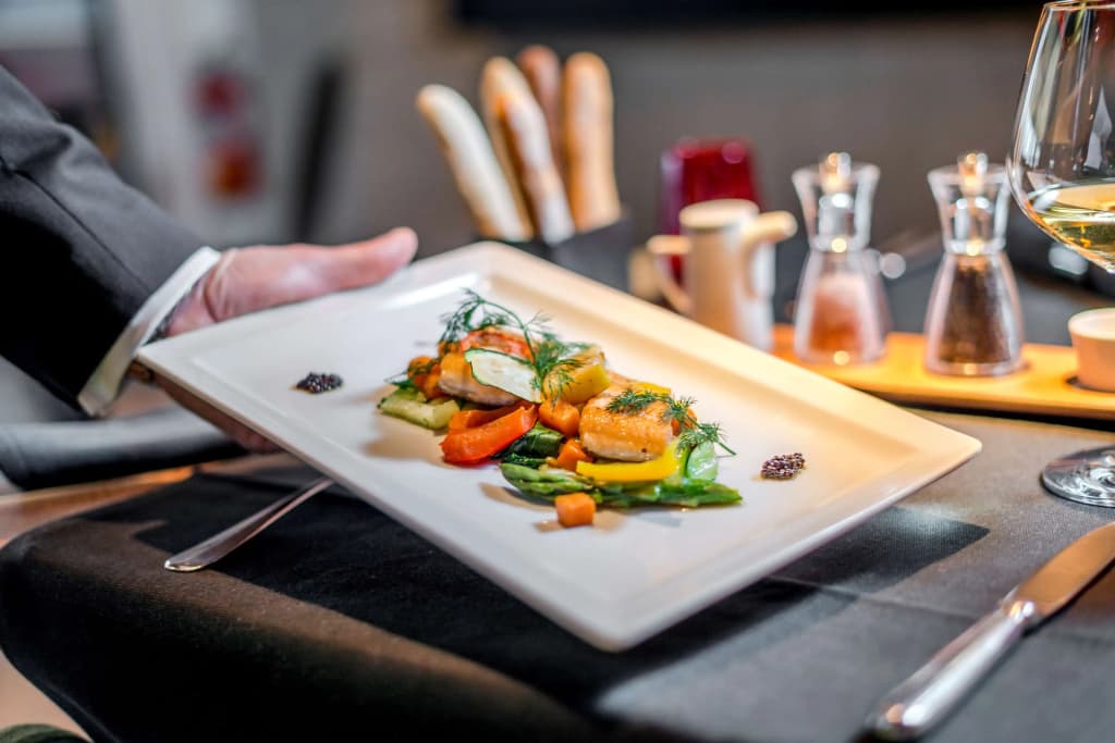 HERMITAGE Lake Lucerne - Beach Club & Lifestyle Hotel