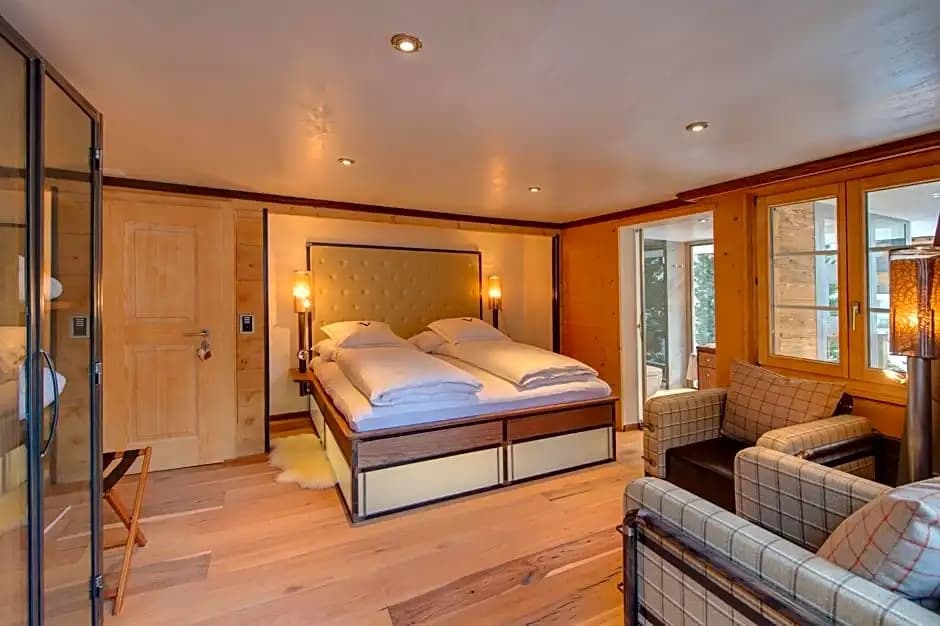 Backstage Hotel Chalet Rooms
