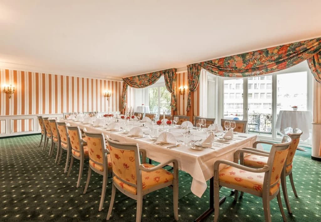 Hotel Monopol