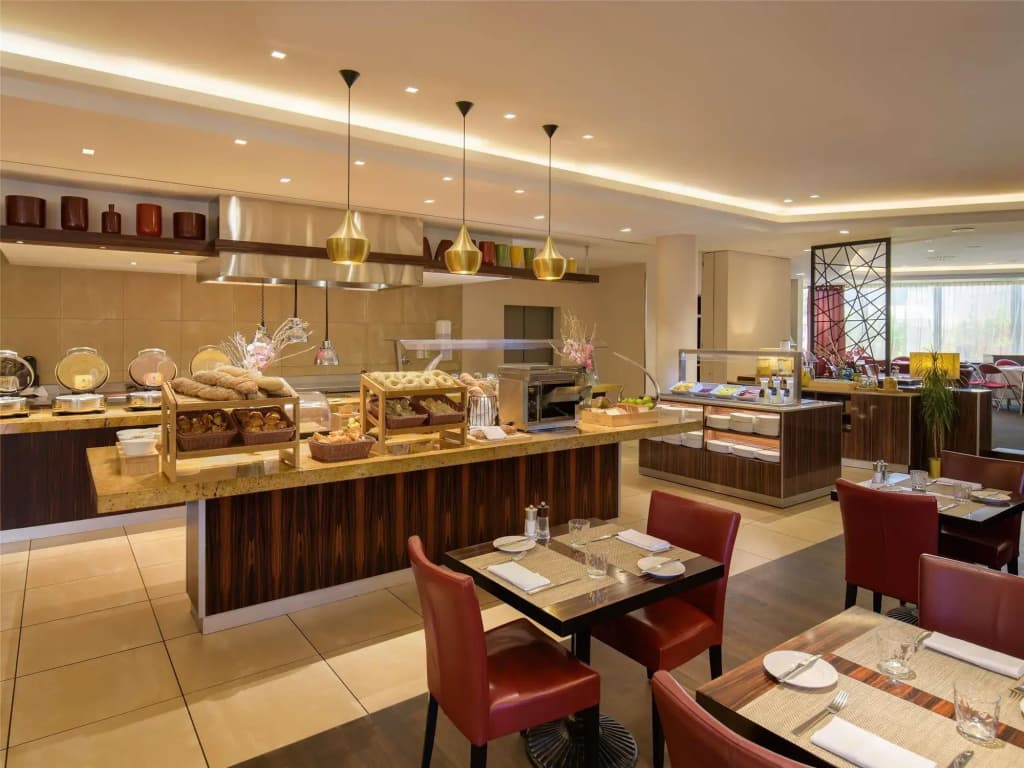 Mövenpick Hotel Geneva