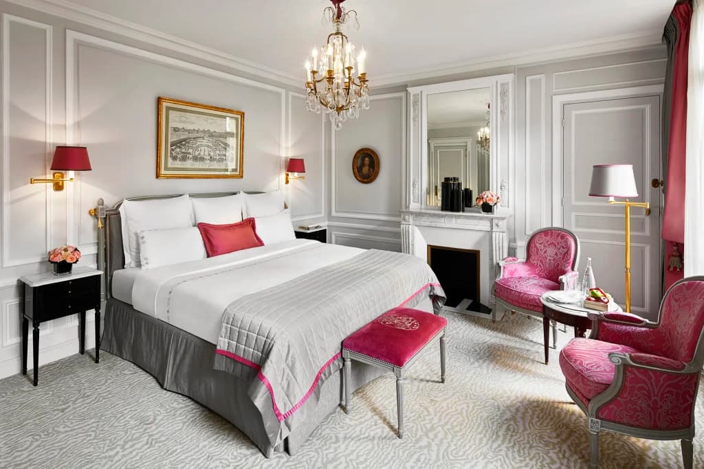 Hotel Plaza Athenee