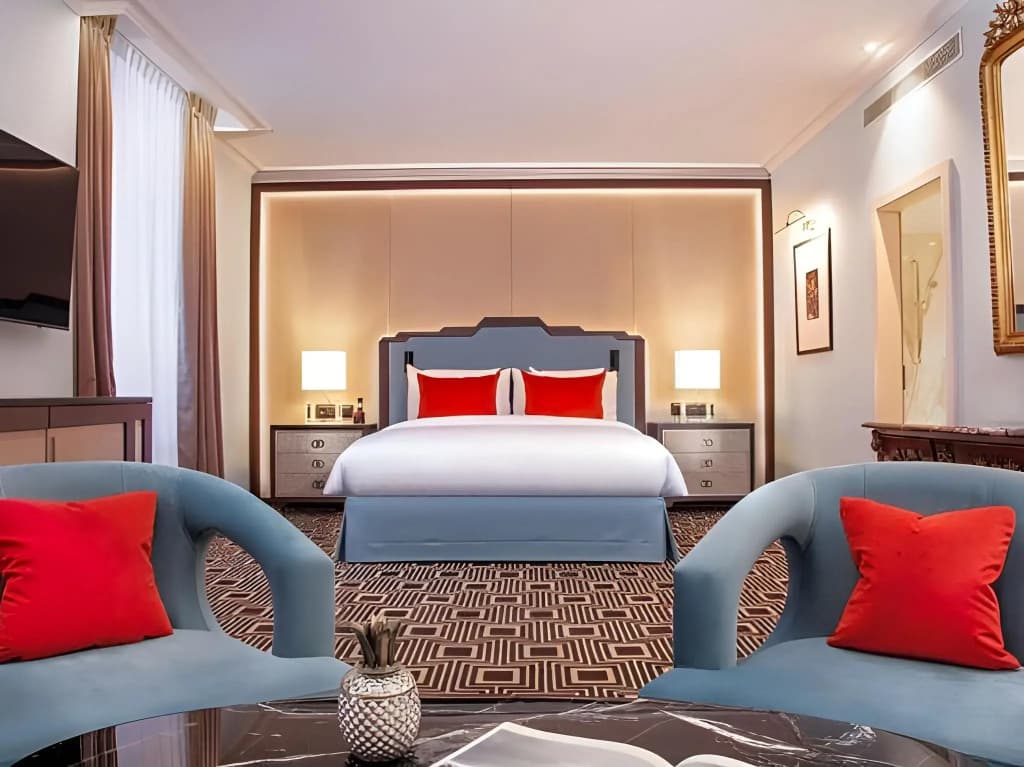 Hotel Bristol