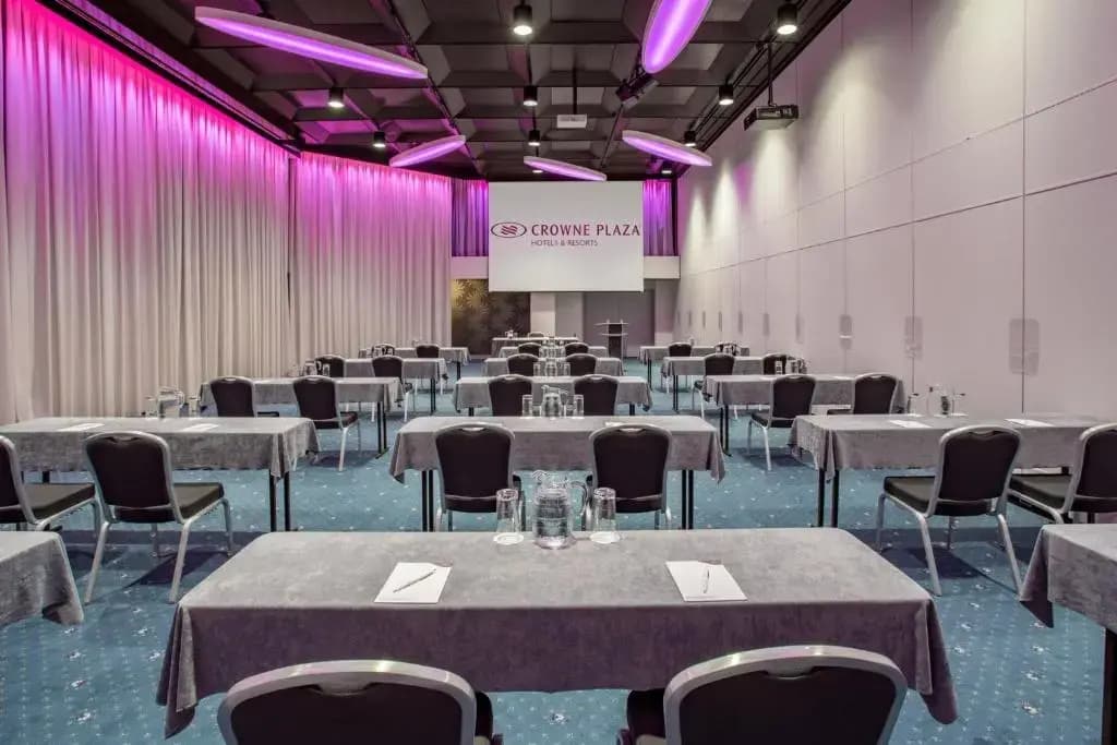 Crowne Plaza Zürich by IHG