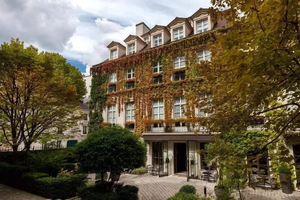 Pavillon de la Reine & Spa, Place des Vosges